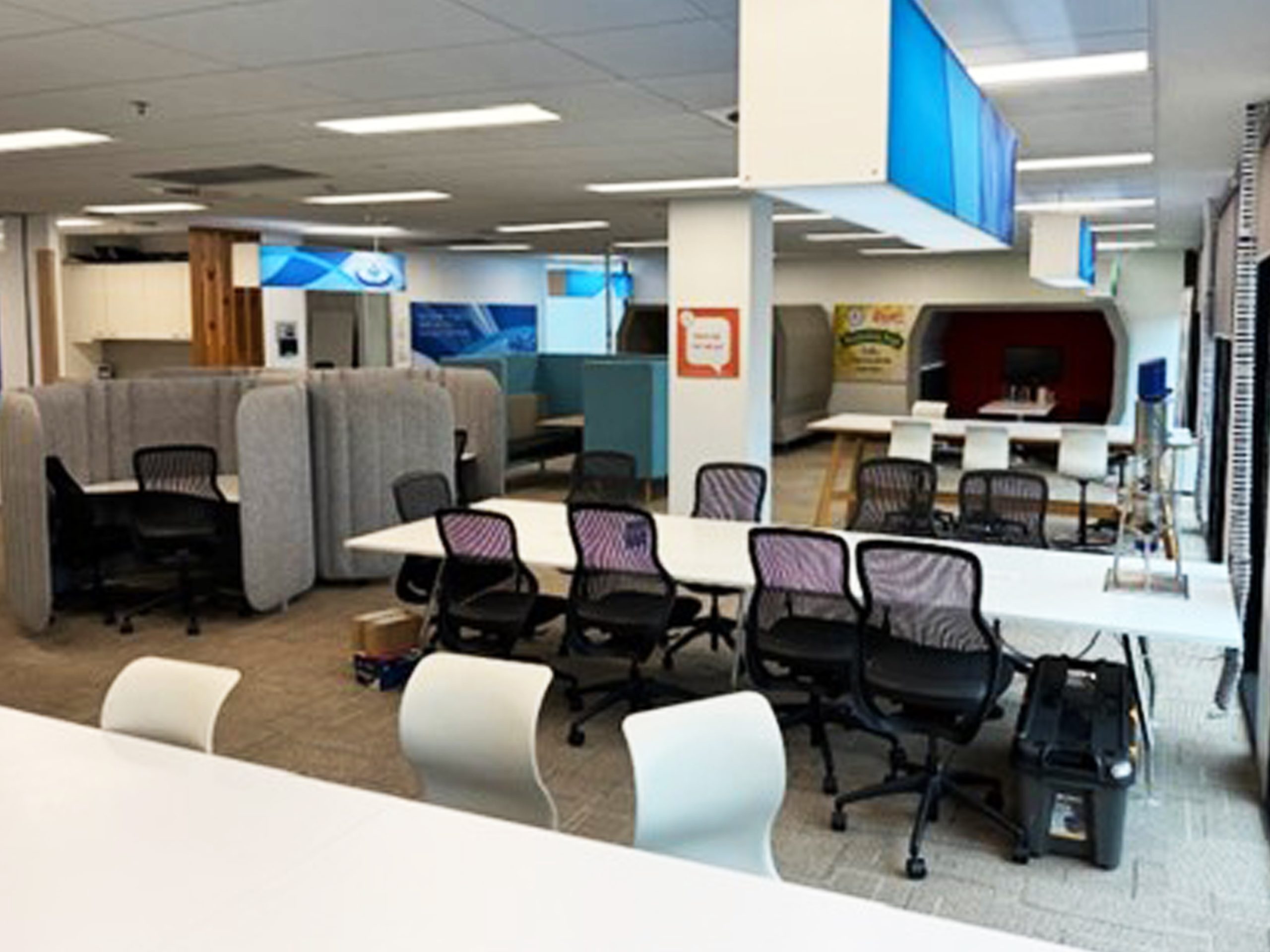 Activation area with lightboxes